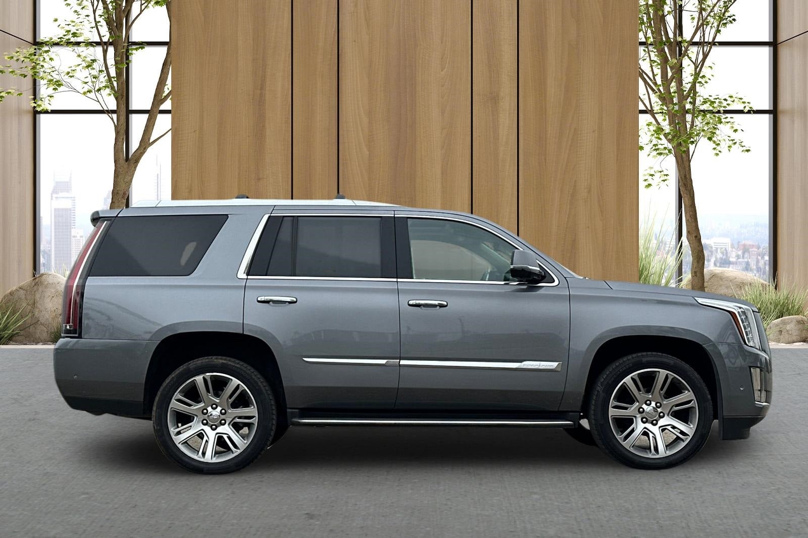 2020 Cadillac Escalade Luxury