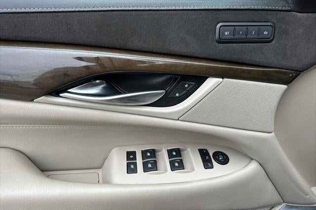 2020 Cadillac Escalade Luxury