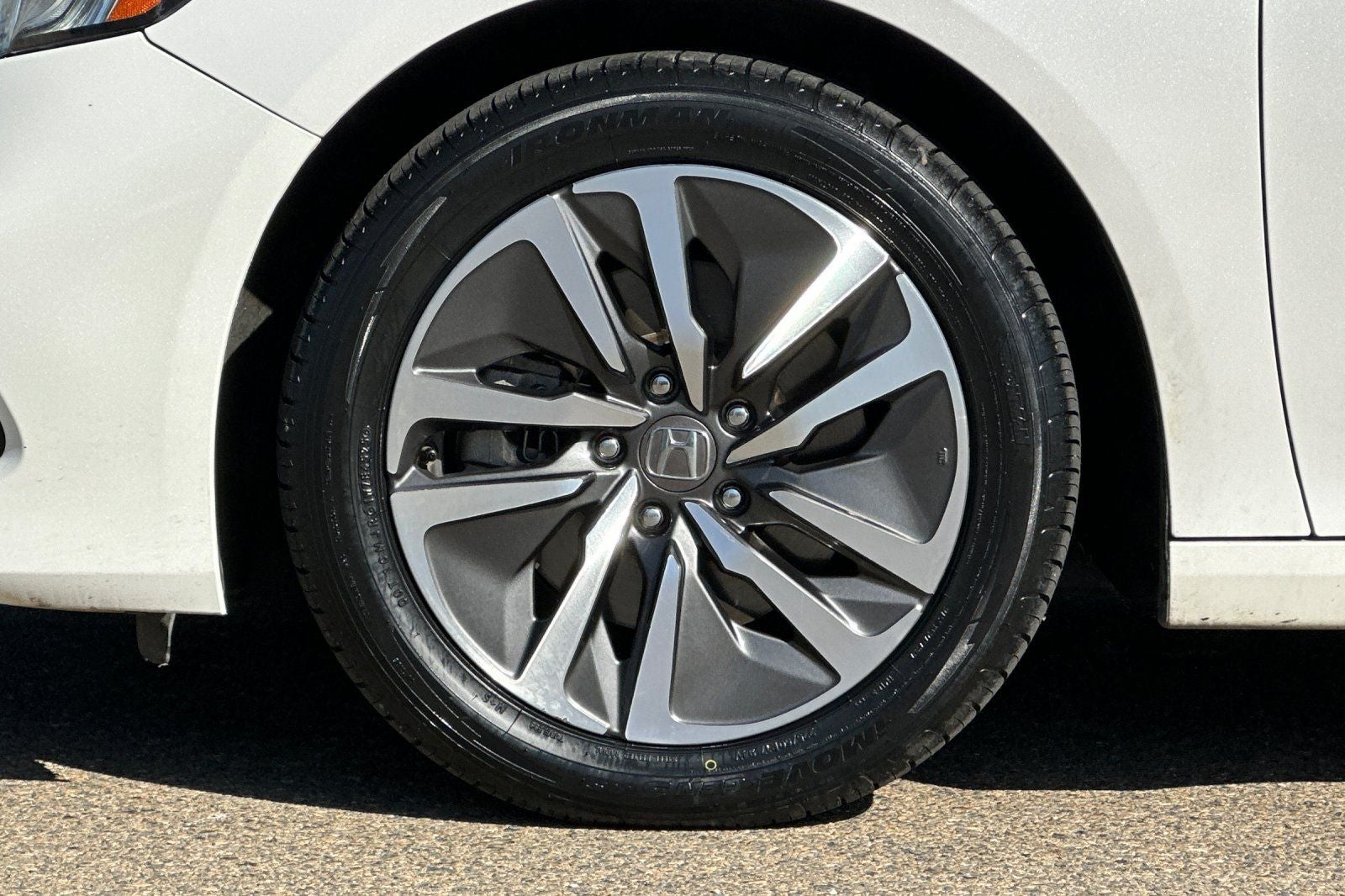 2021 Honda Accord Hybrid EX