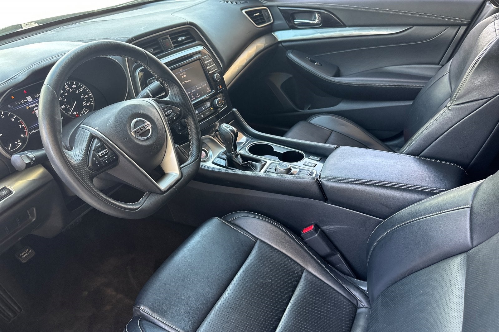 2022 Nissan Maxima SV