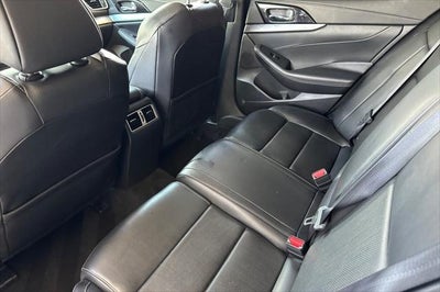 2022 Nissan Maxima SV