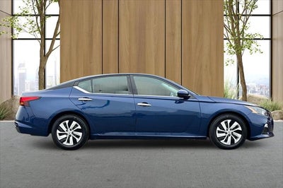 2022 Nissan Altima 2.5 S