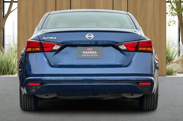 2022 Nissan Altima 2.5 S