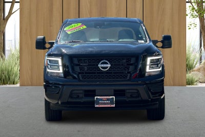 2023 Nissan Titan SV