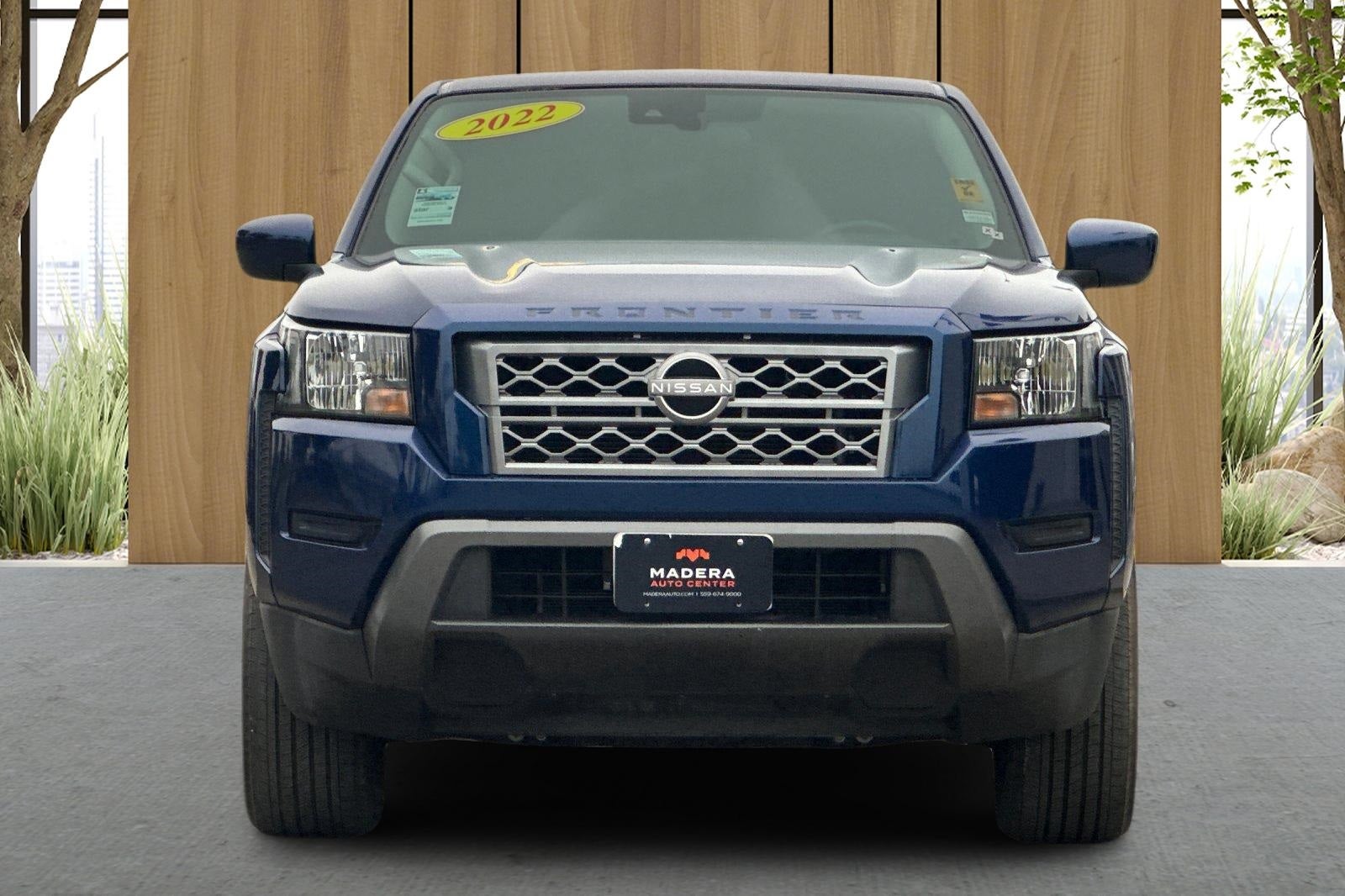 2022 Nissan Frontier SV