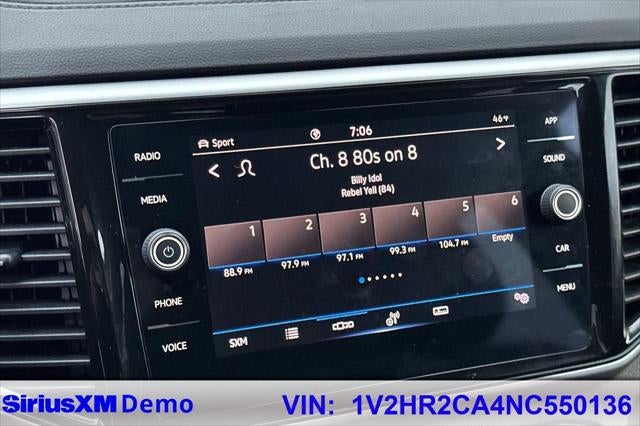 2022 Volkswagen Atlas 3.6L V6 SE w/Technology