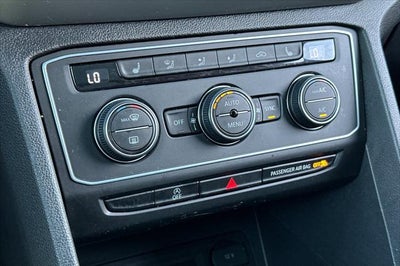 2021 Volkswagen Atlas Cross Sport 2.0T SE w/Technology