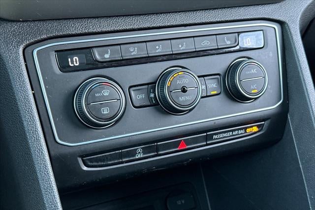 2021 Volkswagen Atlas Cross Sport 2.0T SE w/Technology