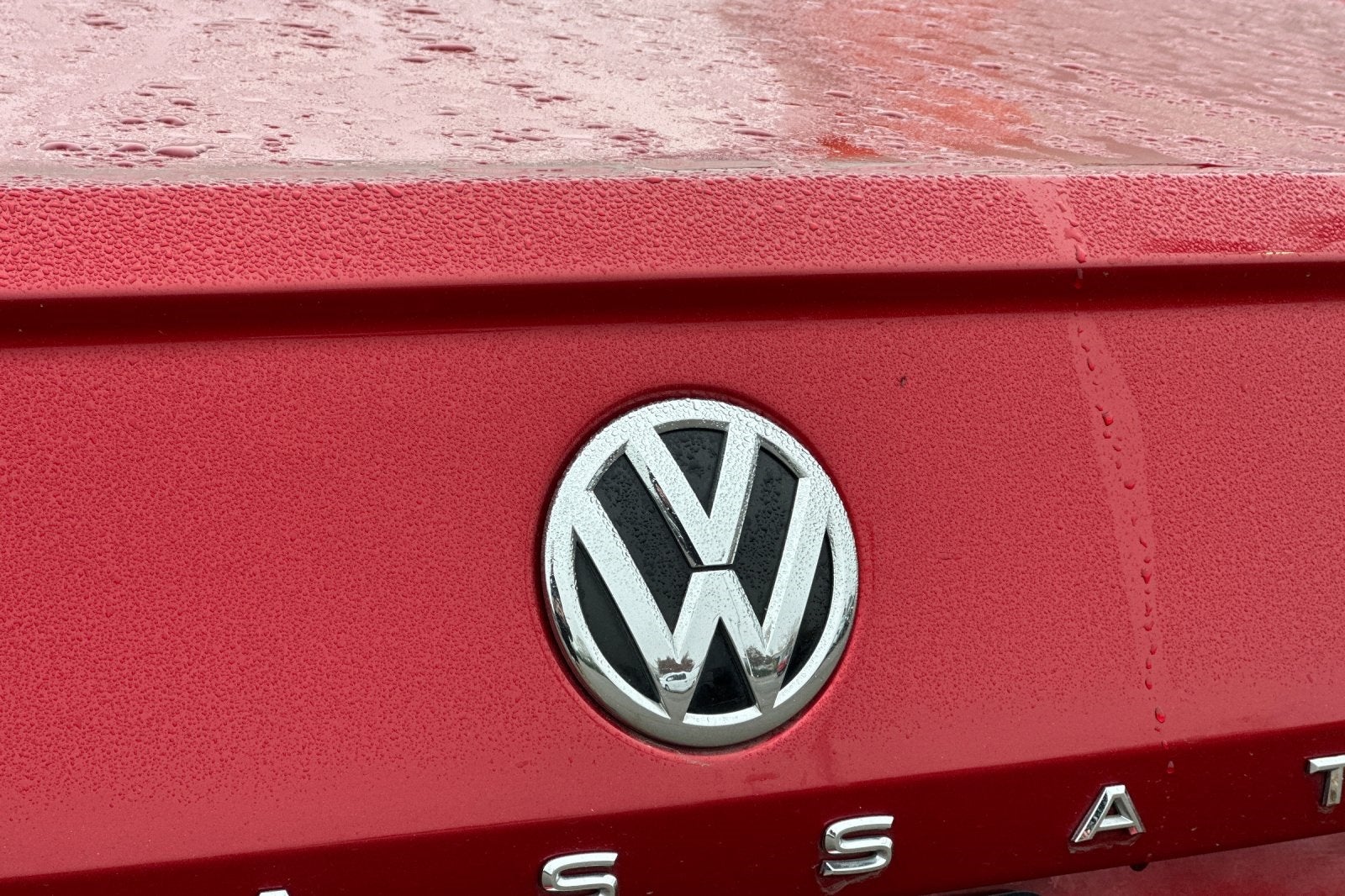 2022 Volkswagen Passat 2.0T Limited Edition