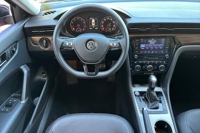 2022 Volkswagen Passat 2.0T Limited Edition