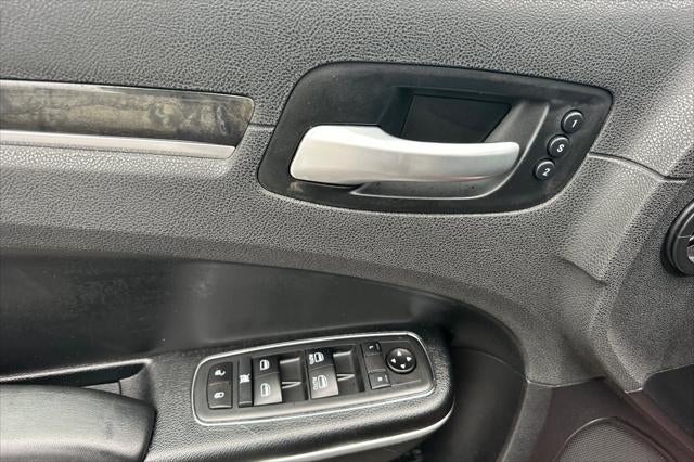 2020 Chrysler 300 Limited