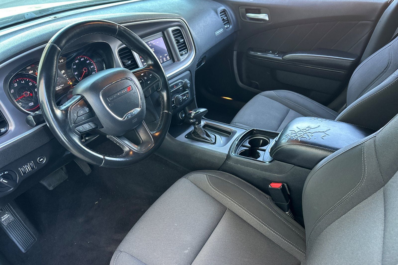 2019 Dodge Charger SXT