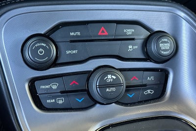 2023 Dodge Challenger SXT