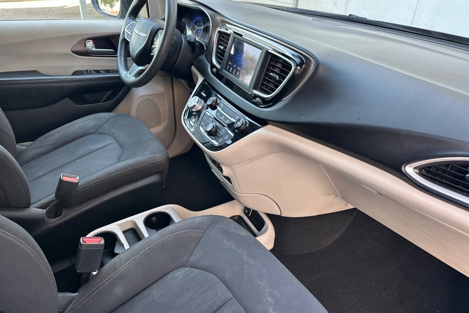 2018 Chrysler Pacifica L
