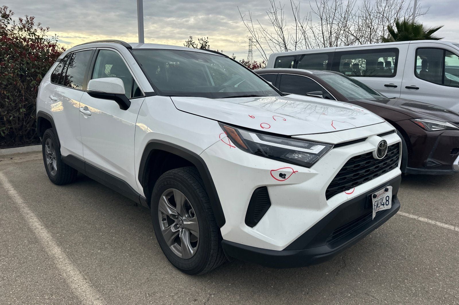 Used 2024 Toyota RAV4 XLE with VIN 2T3W1RFV5RW310538 for sale in Kansas City