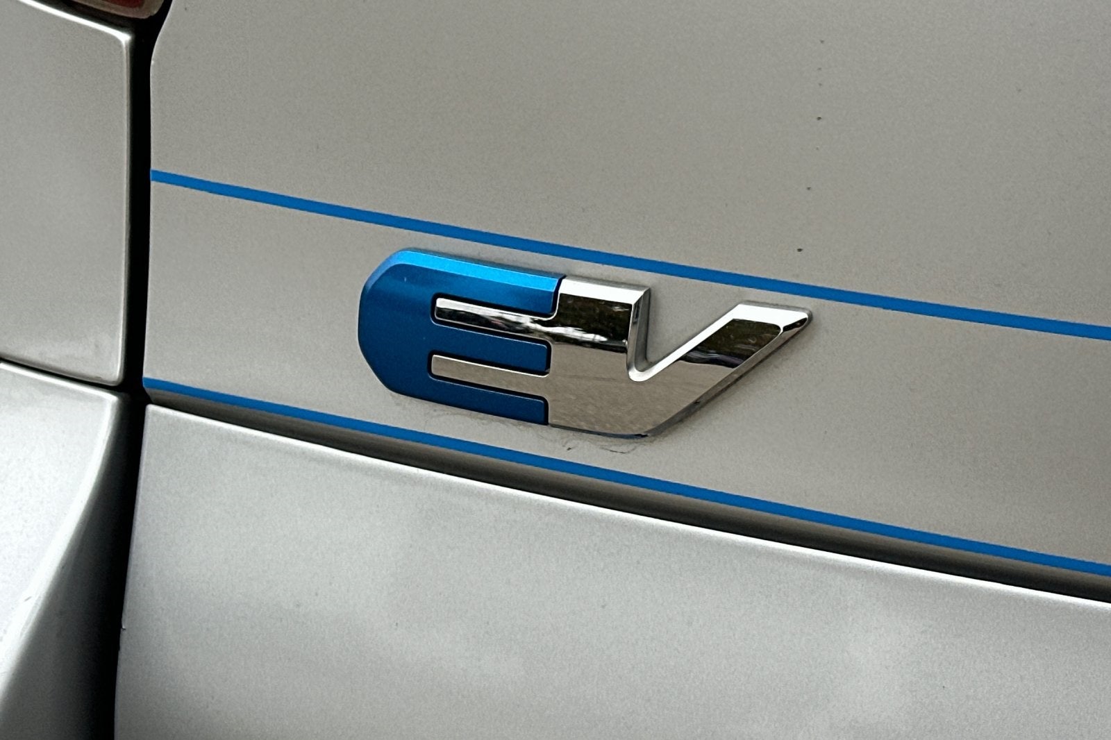 2012 Toyota RAV4 EV Base