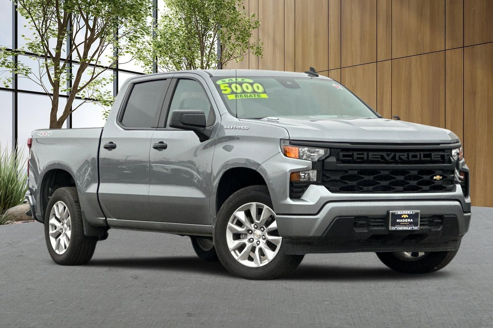 2024 Chevrolet Silverado 1500 Custom