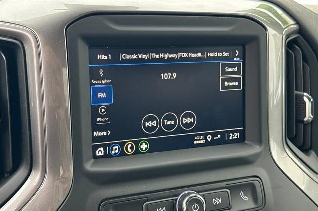 2024 Chevrolet Silverado 1500 Custom