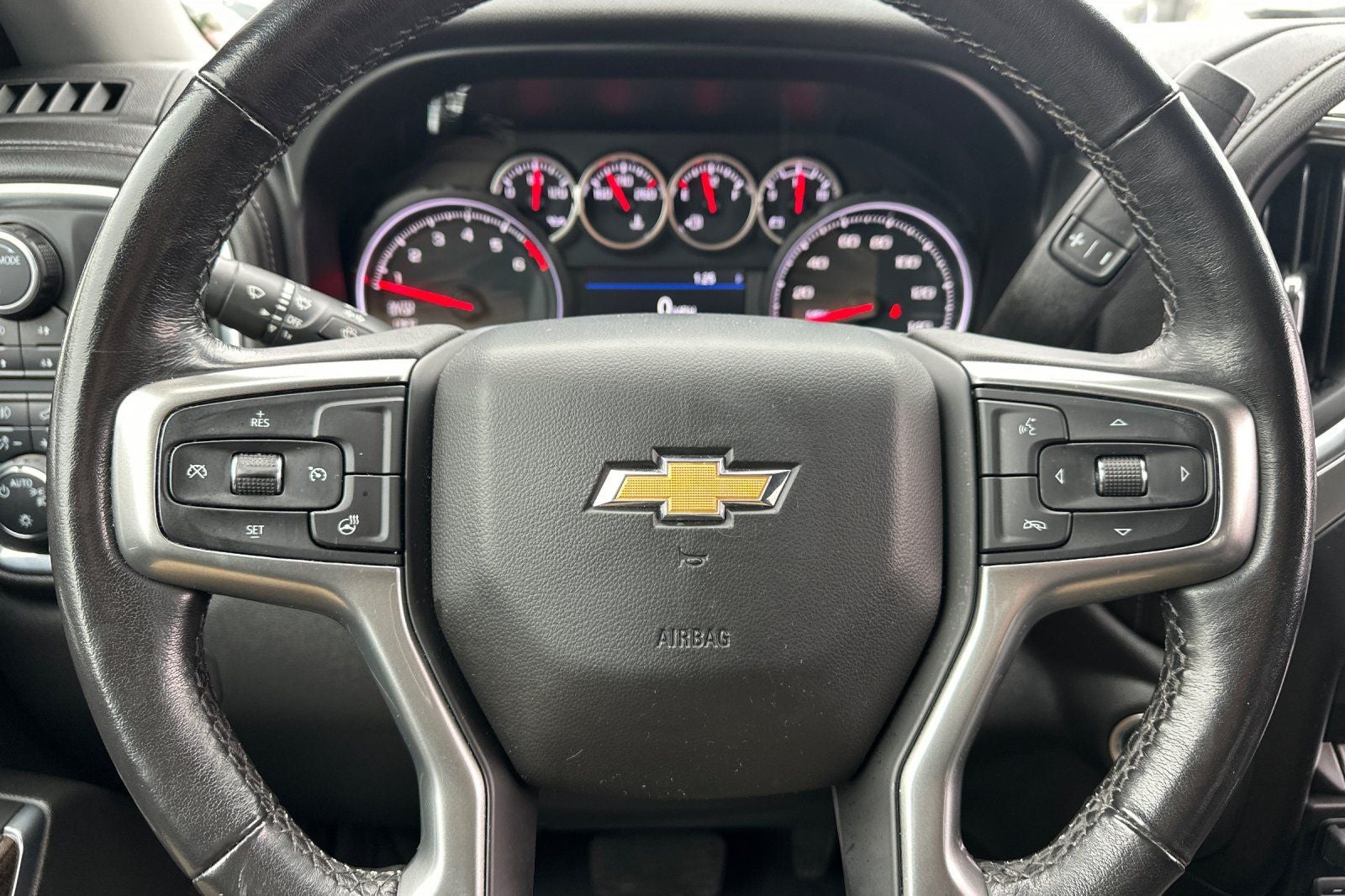 2021 Chevrolet Silverado 1500 LT LT1