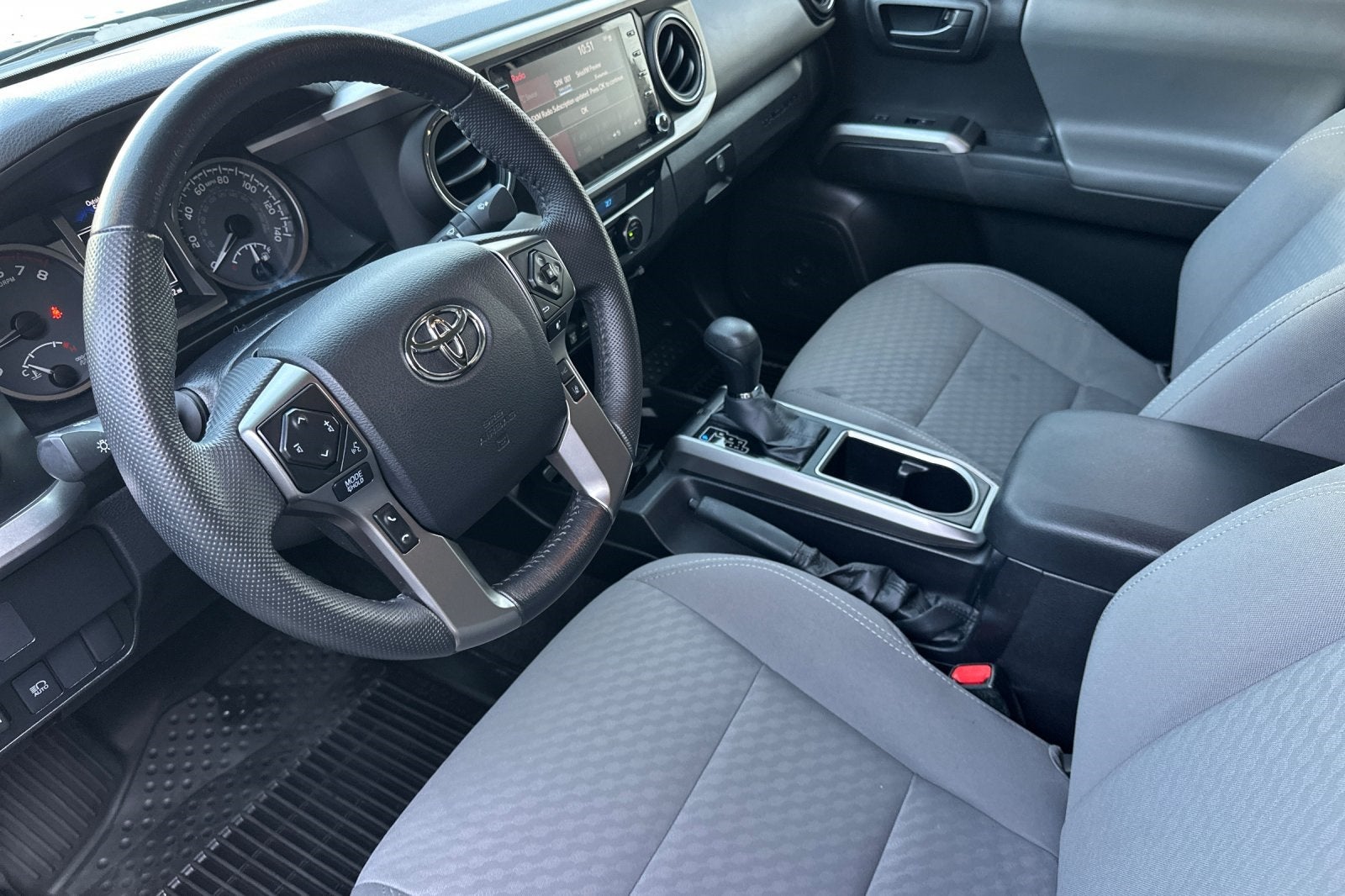 2022 Toyota Tacoma SR5 V6