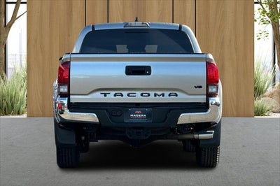 2022 Toyota Tacoma SR5 V6