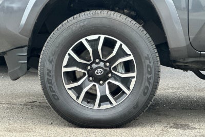 2023 Toyota Tacoma SR V6