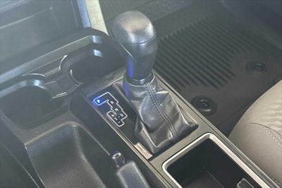 2022 Toyota Tacoma SR V6