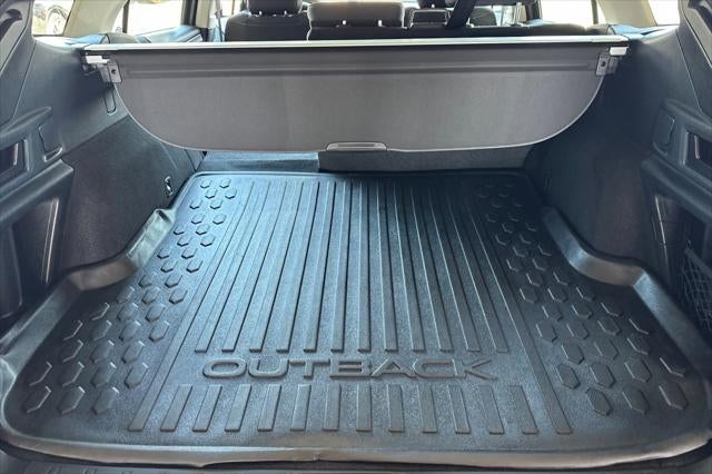 2022 Subaru Outback 2.5i