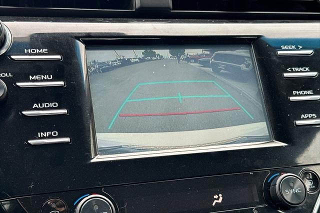 2018 Toyota Camry Hybrid LE