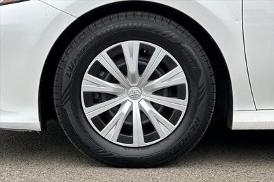 2018 Toyota Camry Hybrid LE