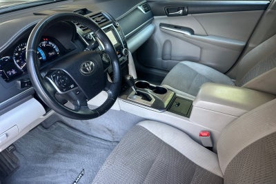 2014 Toyota Camry Hybrid XLE
