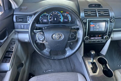 2014 Toyota Camry Hybrid XLE