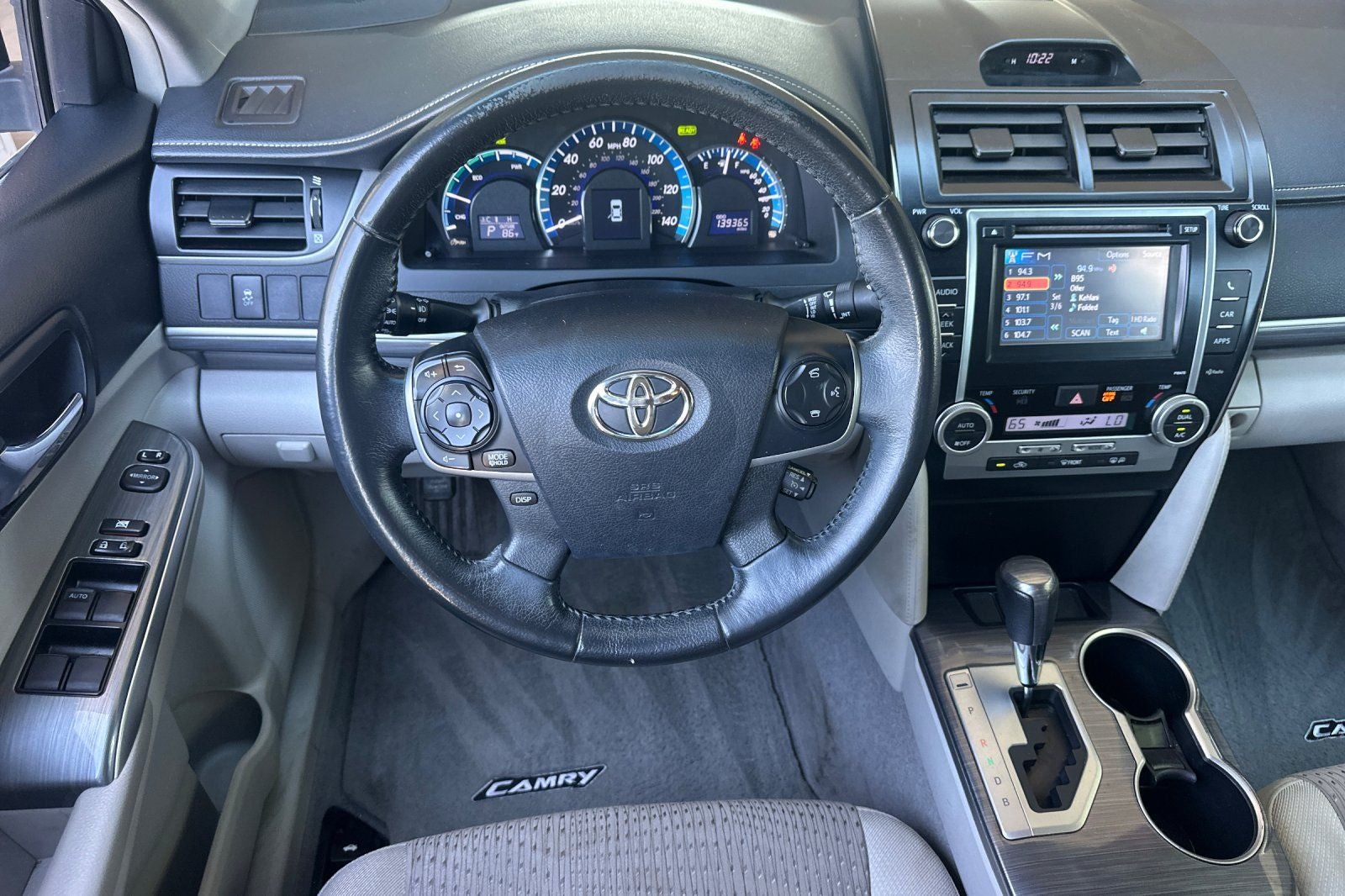 2014 Toyota Camry Hybrid XLE