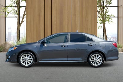 2014 Toyota Camry Hybrid XLE