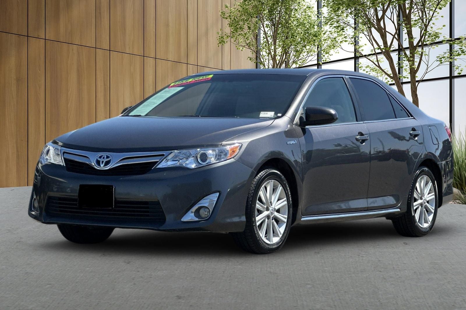 2014 Toyota Camry Hybrid XLE