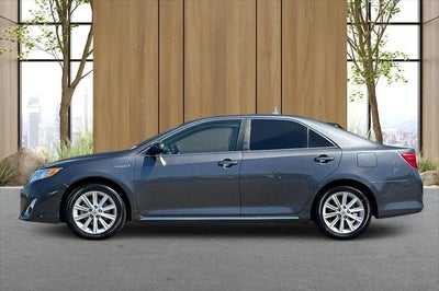 2014 Toyota Camry Hybrid XLE
