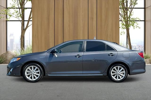 2014 Toyota Camry Hybrid XLE