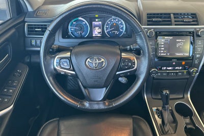 2017 Toyota Camry Hybrid XLE
