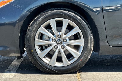 2017 Toyota Camry Hybrid XLE