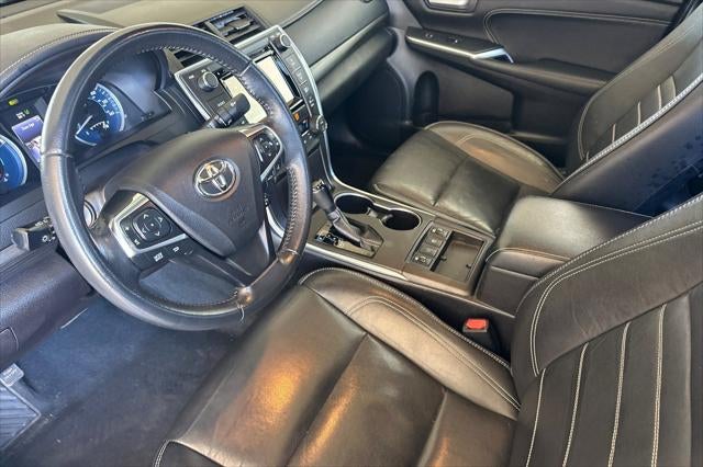 2017 Toyota Camry Hybrid XLE