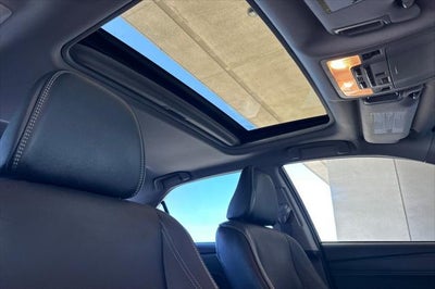 2017 Toyota Camry Hybrid XLE