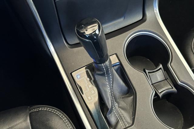 2017 Toyota Camry Hybrid XLE