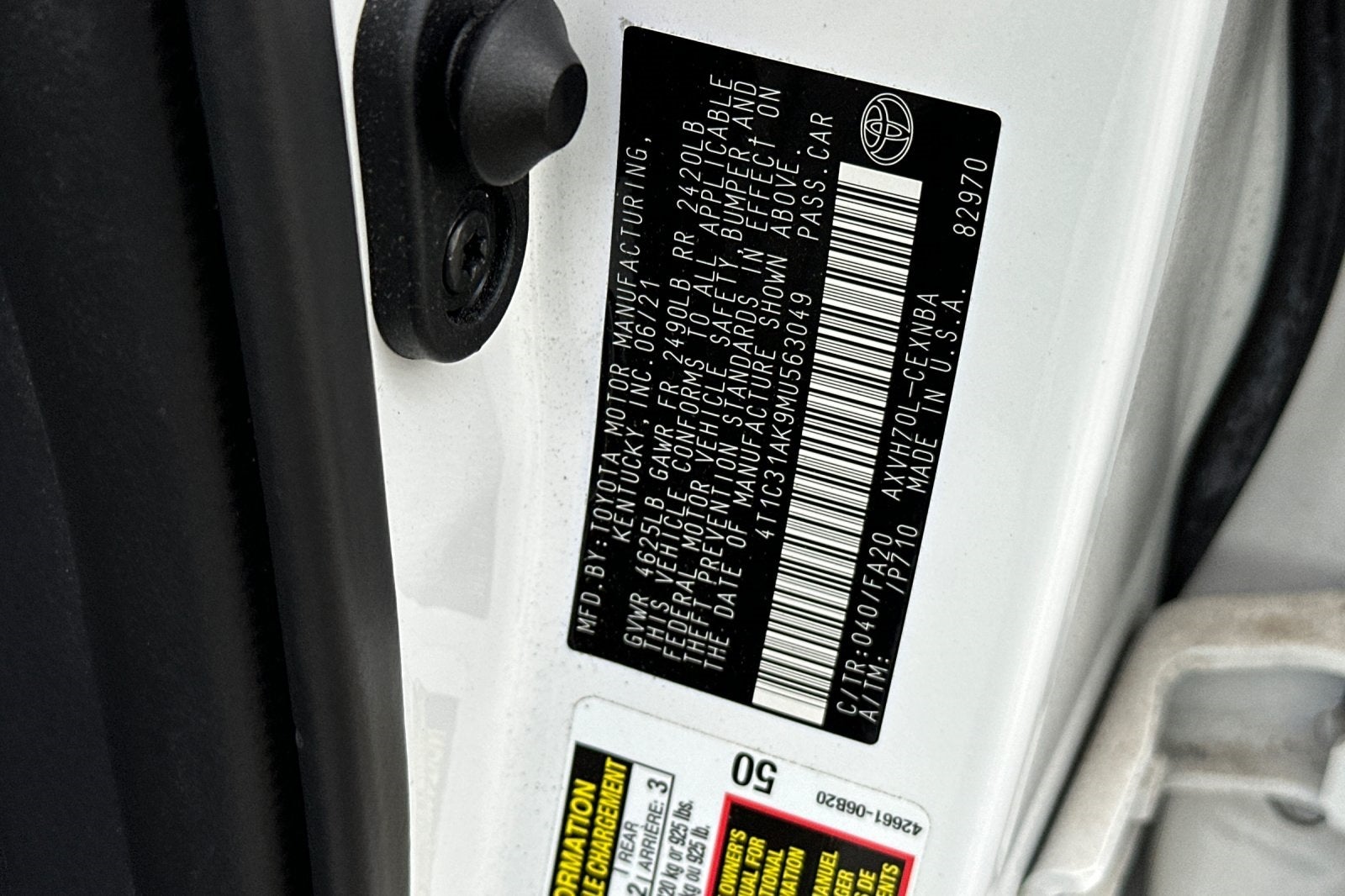 2021 Toyota Camry Hybrid LE