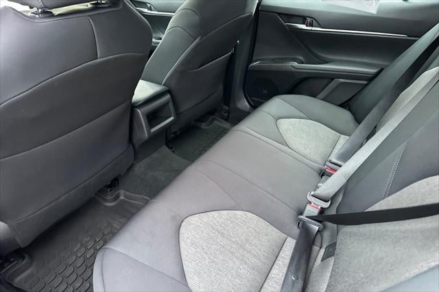 2021 Toyota Camry Hybrid LE