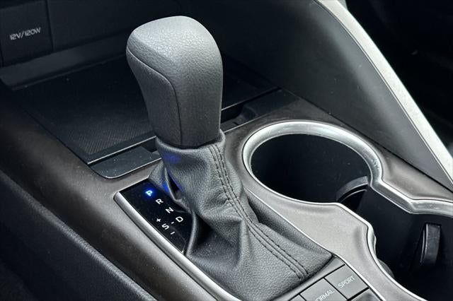 2021 Toyota Camry Hybrid LE