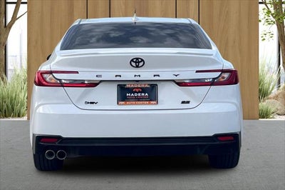 2025 Toyota Camry SE