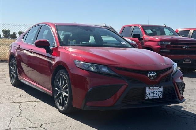 2021 Toyota Camry SE