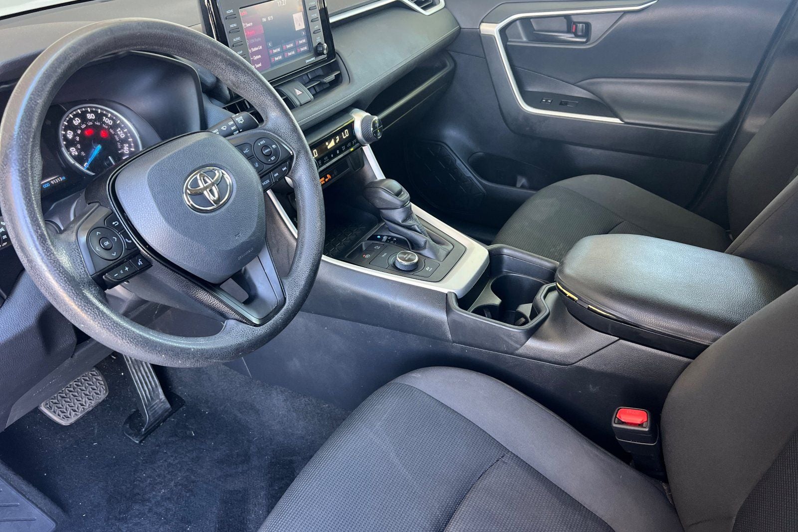 2021 Toyota RAV4 Hybrid LE