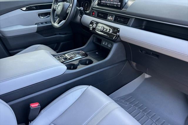 2023 Honda Pilot EX-L 8 Passenger