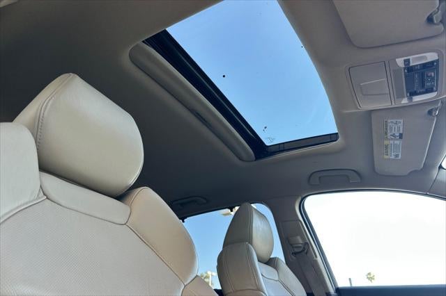 2016 Acura MDX 3.5L SH-AWD w/Advance & Entertainment Pkgs